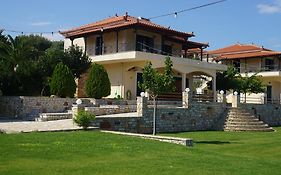 Elaia Houses